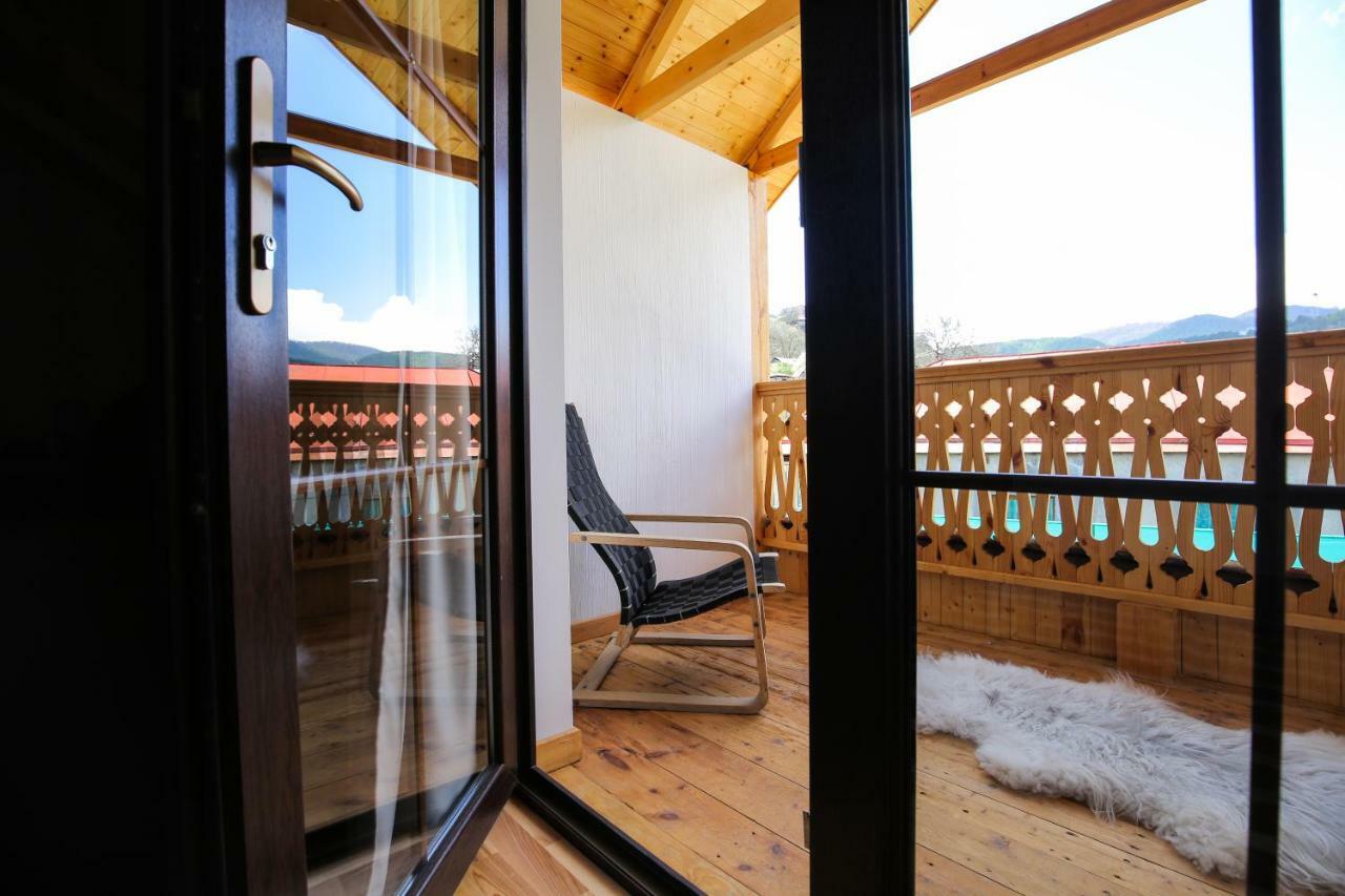 CHALET DILIJAN Hotel&Restauarant Exterior foto